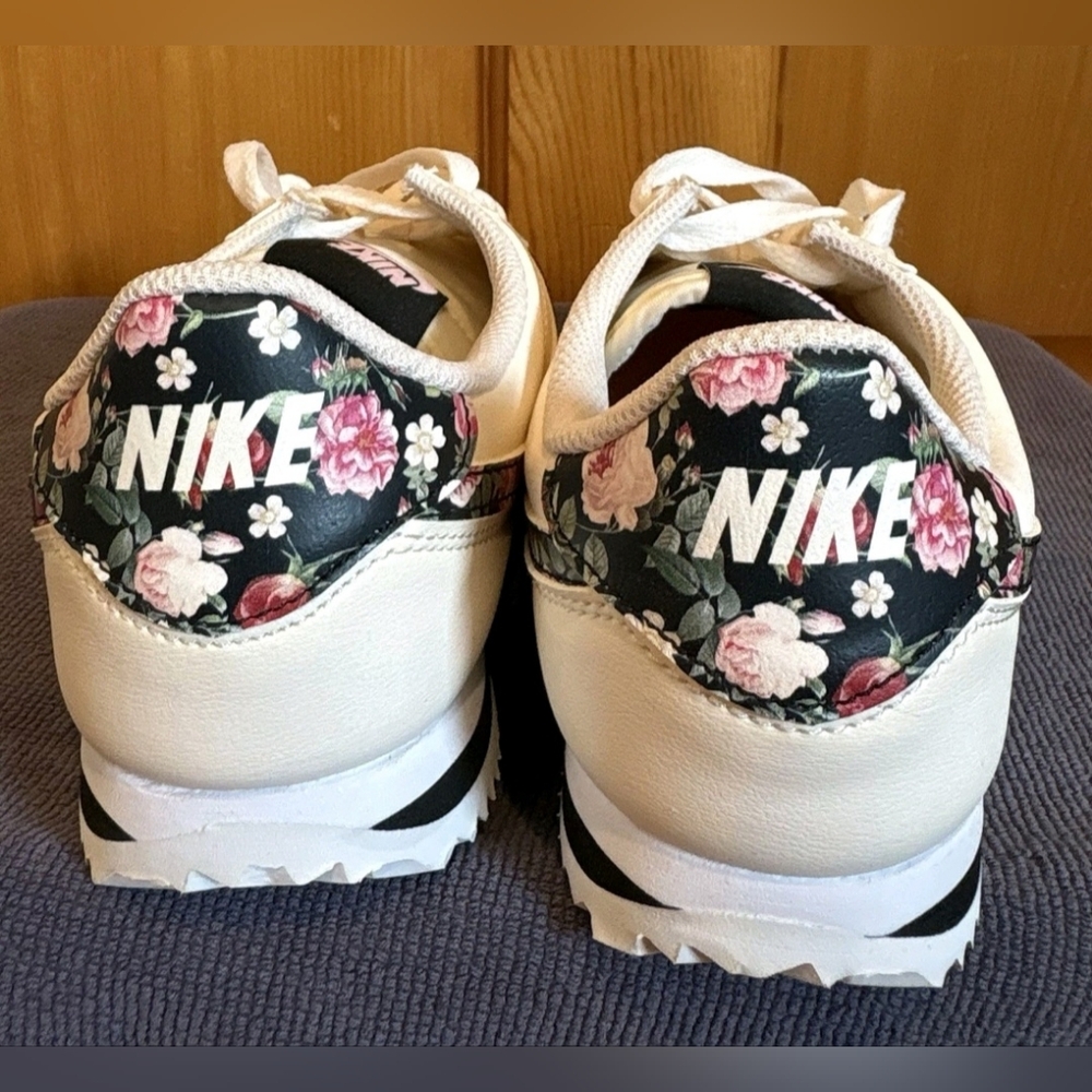 Nike Cortez Floral Sneakers - Picture 3 of 9